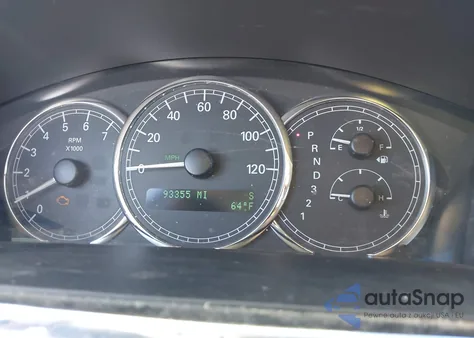 2005 Buick Lacrosse Cxs z USA, uszkodzony, nr VIN 2G4WE567051195666